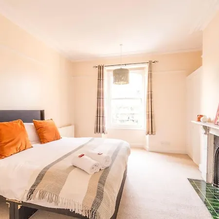 דירה Modern Cambridge Park With Free Parking By Prescott